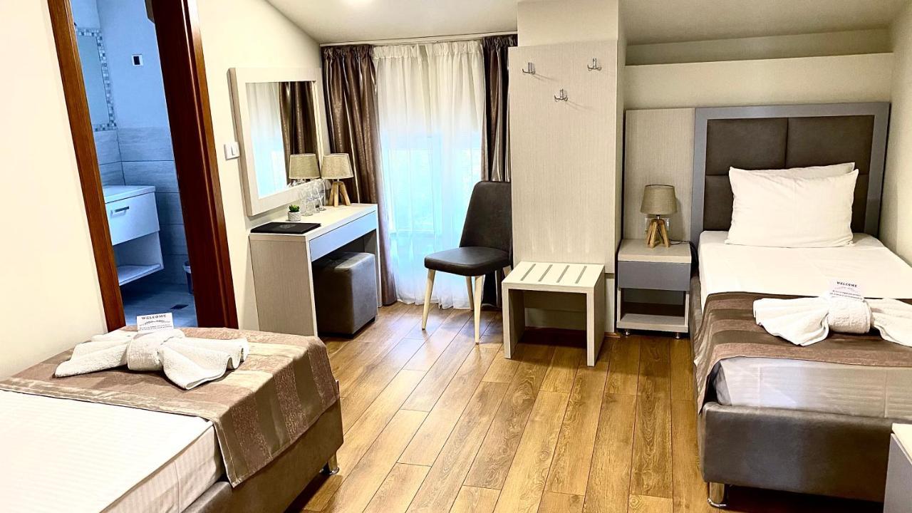 Hotel Olimpija Plus Herceg Novi Exteriér fotografie
