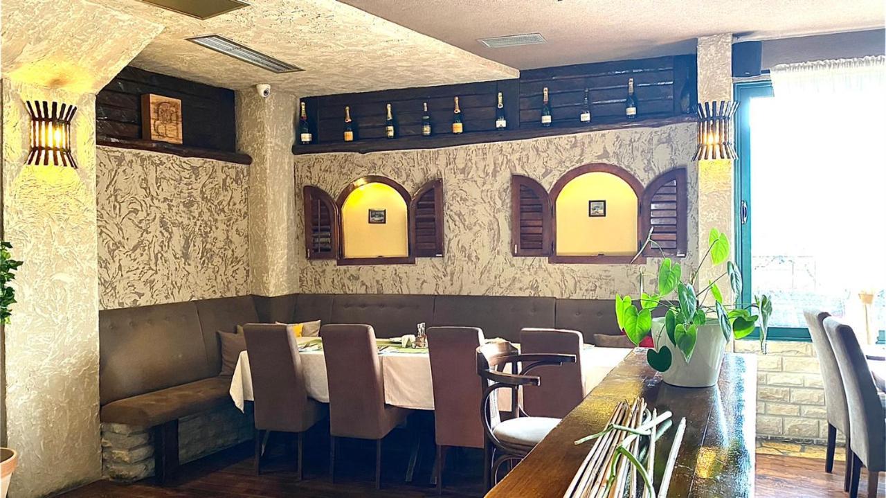 Hotel Olimpija Plus Herceg Novi Exteriér fotografie