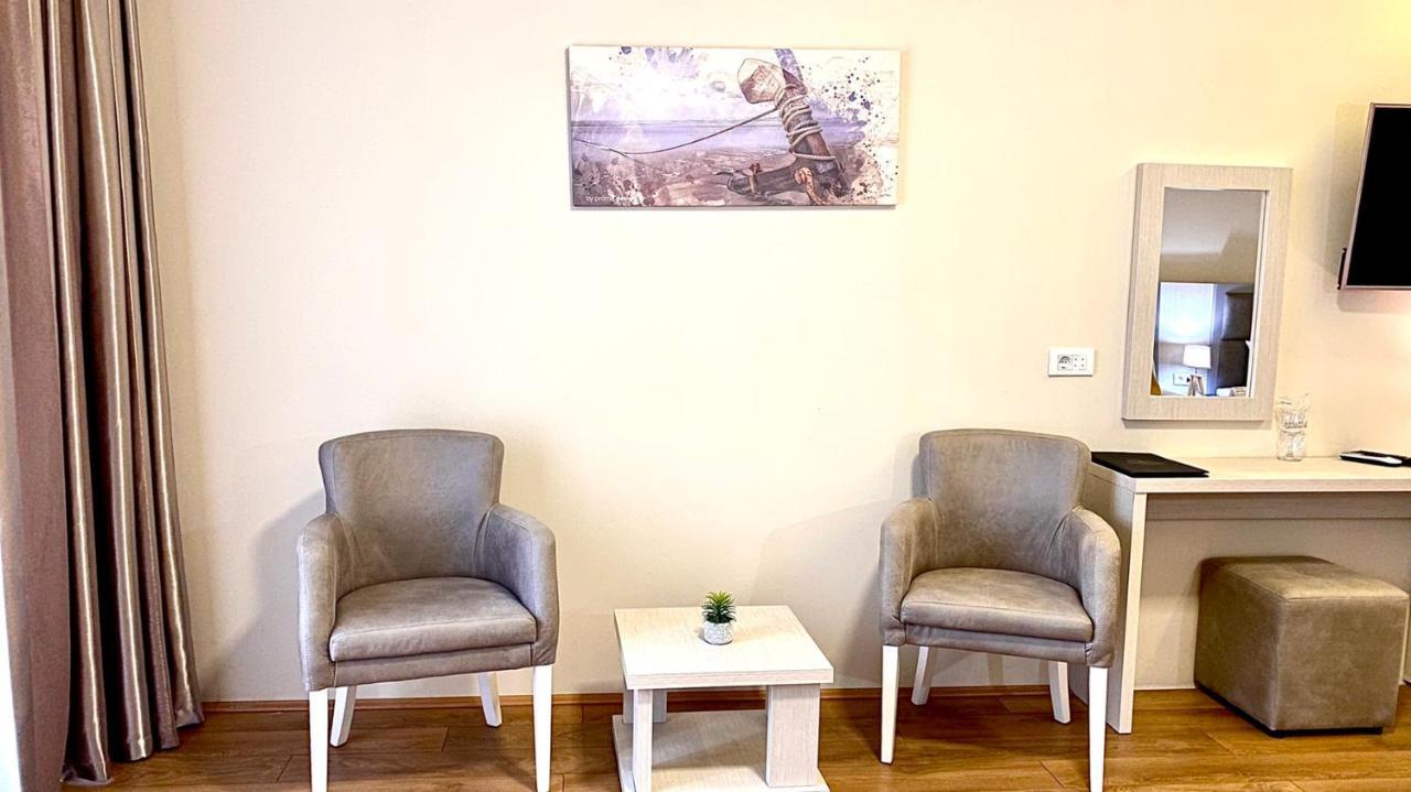 Hotel Olimpija Plus Herceg Novi Exteriér fotografie